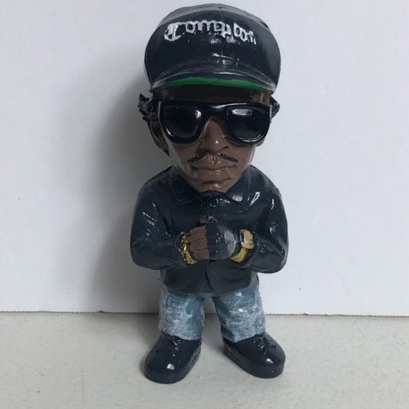 Easy E Resin Figure Rapper Rapping Hip Hop Music - Picture 1 of 9